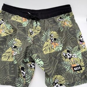 Disney Men's Green Tropical Mickey Mouse Shorts
